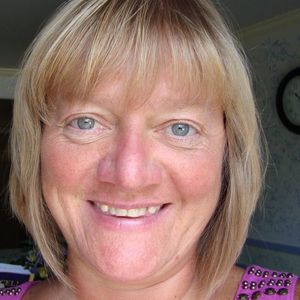 Meet your Posher, Lorraine